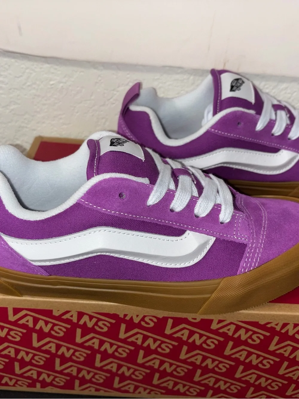 Vans Knu Skool sz 6.5 Men’s 8.0 Woman